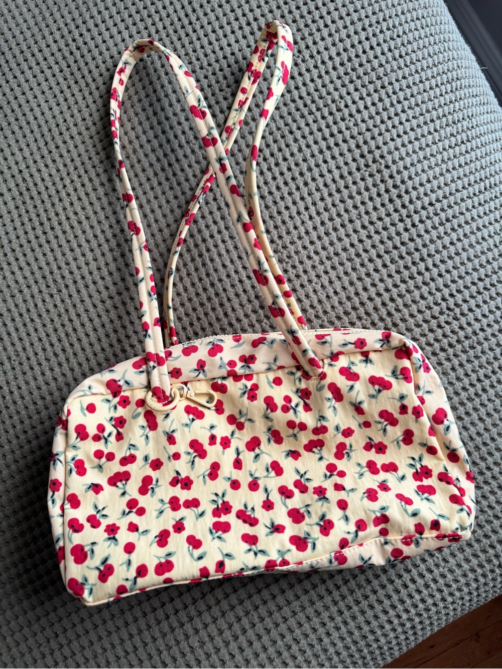 Cherry Print Yellow Baggu Bowler Shoulder Bag - Picture 2 of 3